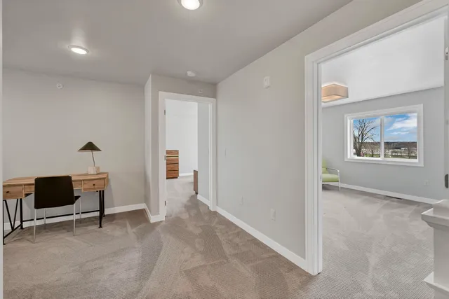 $431,900 | 400 Donald Driver Way, Unit 4, Green Bay, WI 54303