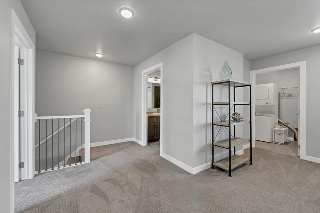 $431,900 | 400 Donald Driver Way, Unit 4, Green Bay, WI 54303