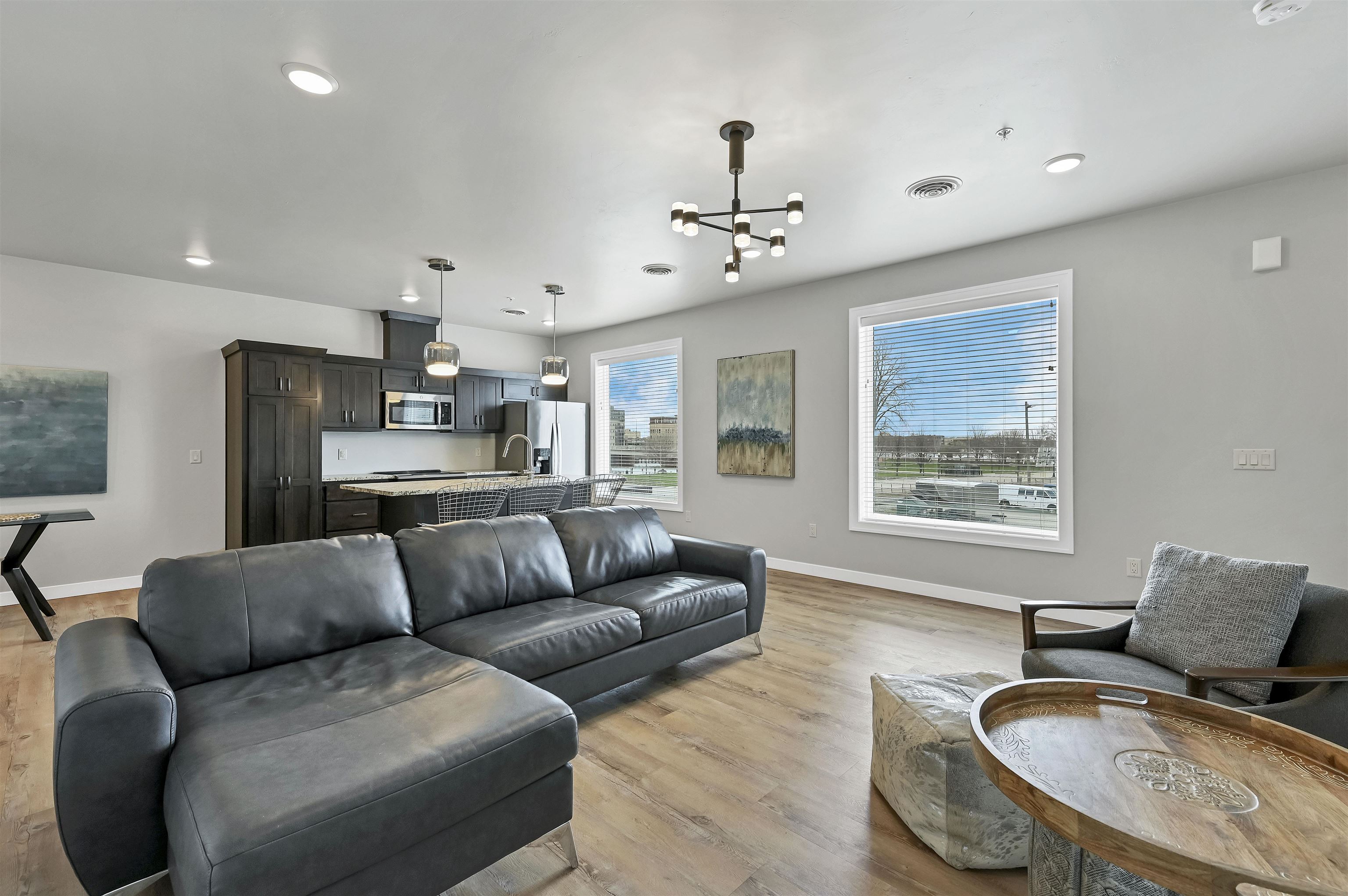 400 Donald Driver Way, Unit 4 Green Bay, WI 54303 - Photo 36 of 43