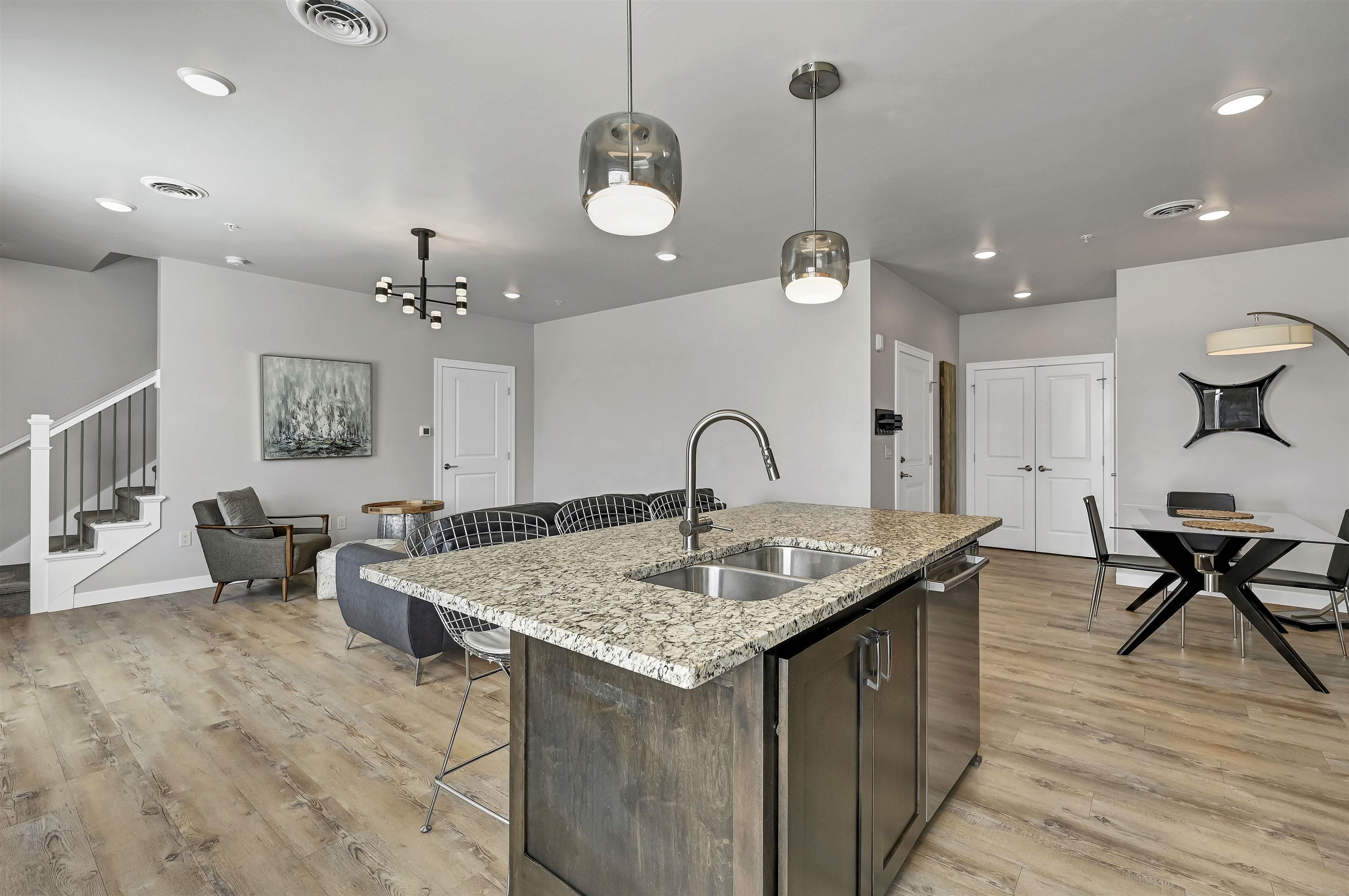 400 Donald Driver Way, Unit 4 Green Bay, WI 54303 - Photo 38 of 43