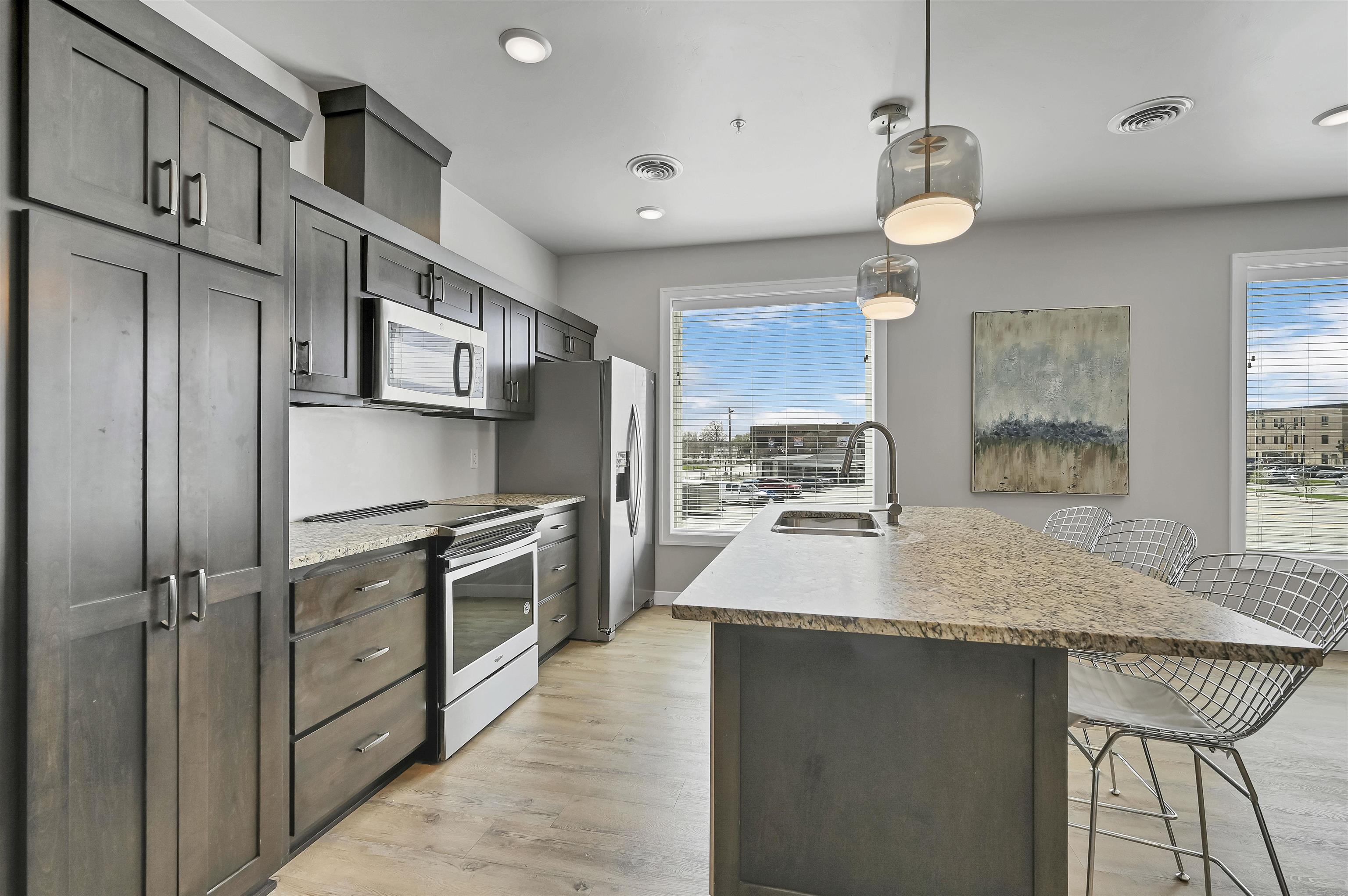 400 Donald Driver Way, Unit 4 Green Bay, WI 54303 - Photo 40 of 43