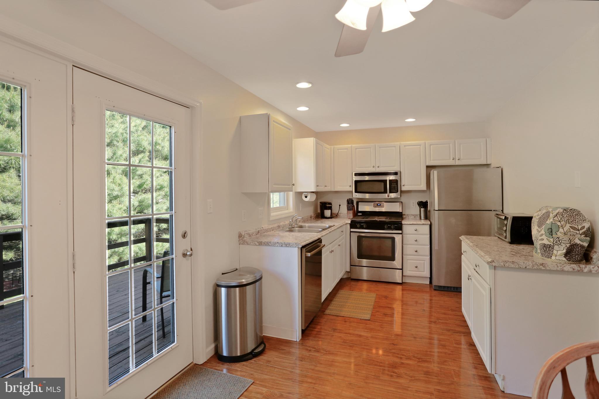 109 Oak Crossing Dallastown, PA 17313 - Photo 12 of 38