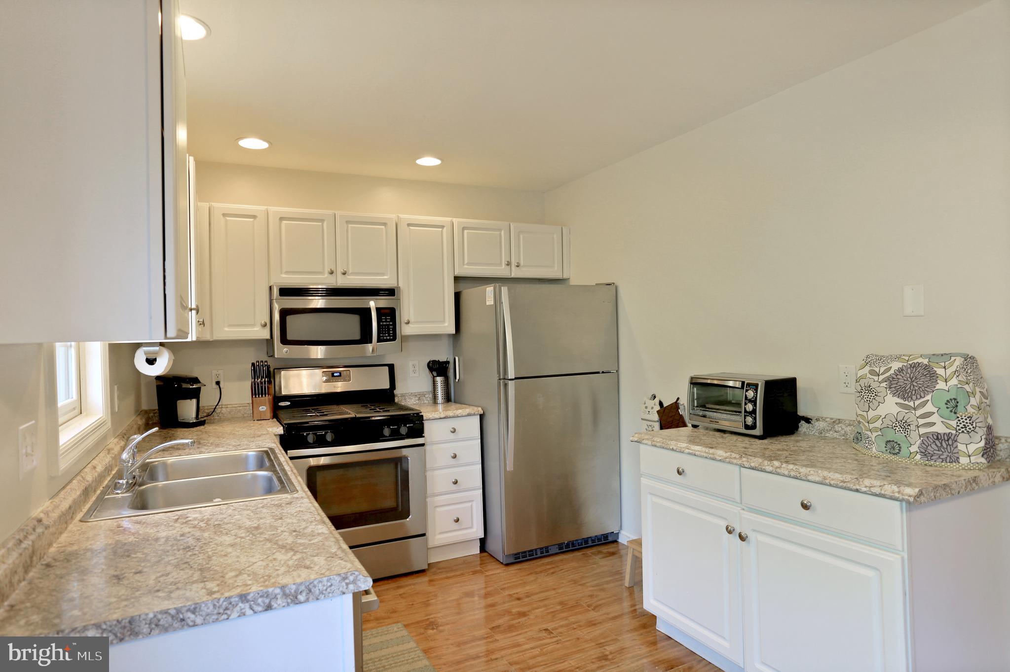 109 Oak Crossing Dallastown, PA 17313 - Photo 13 of 38