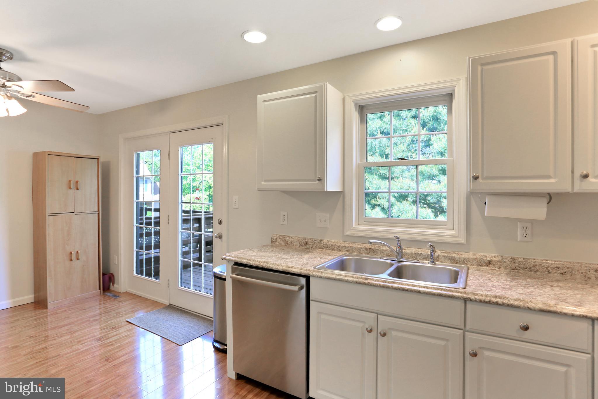 109 Oak Crossing Dallastown, PA 17313 - Photo 16 of 38