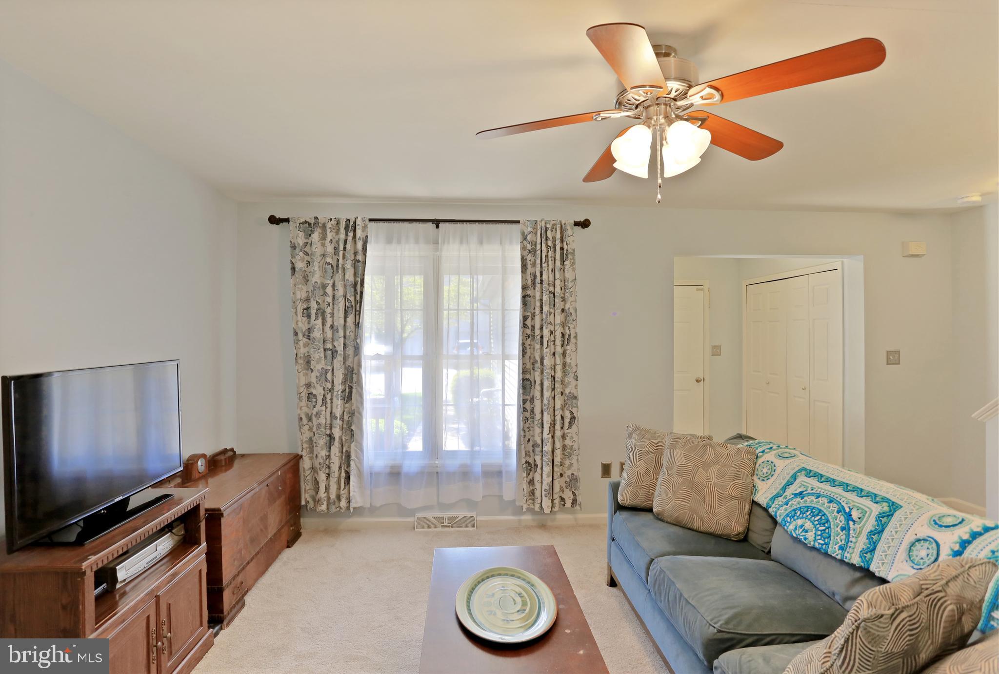 109 Oak Crossing Dallastown, PA 17313 - Photo 6 of 38