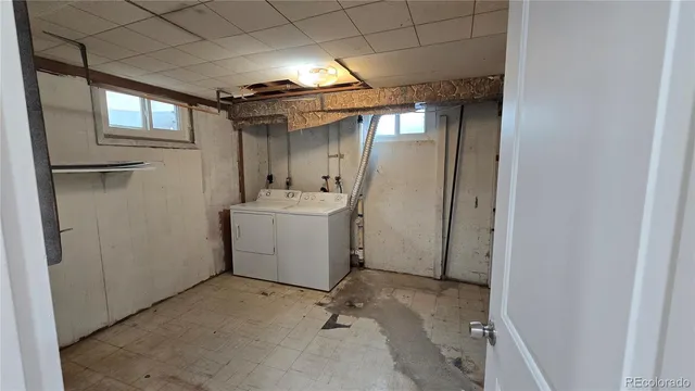 a view of a storage & utility room