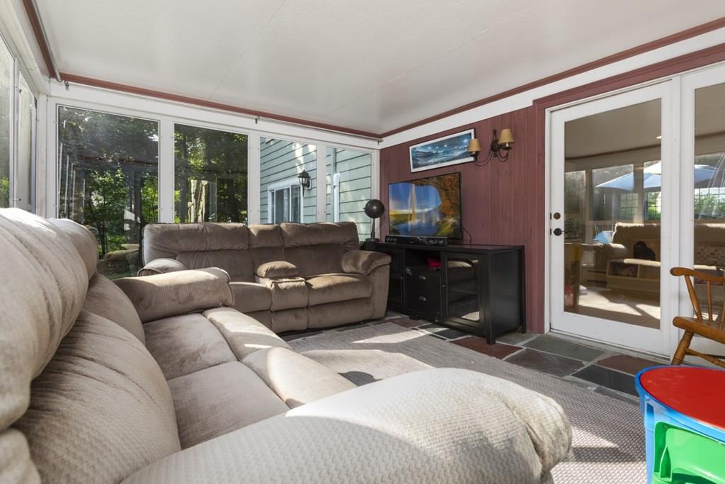 14 New Meadow Road Lynnfield, MA 01940 - Photo 33 of 42 Gallery Image 33