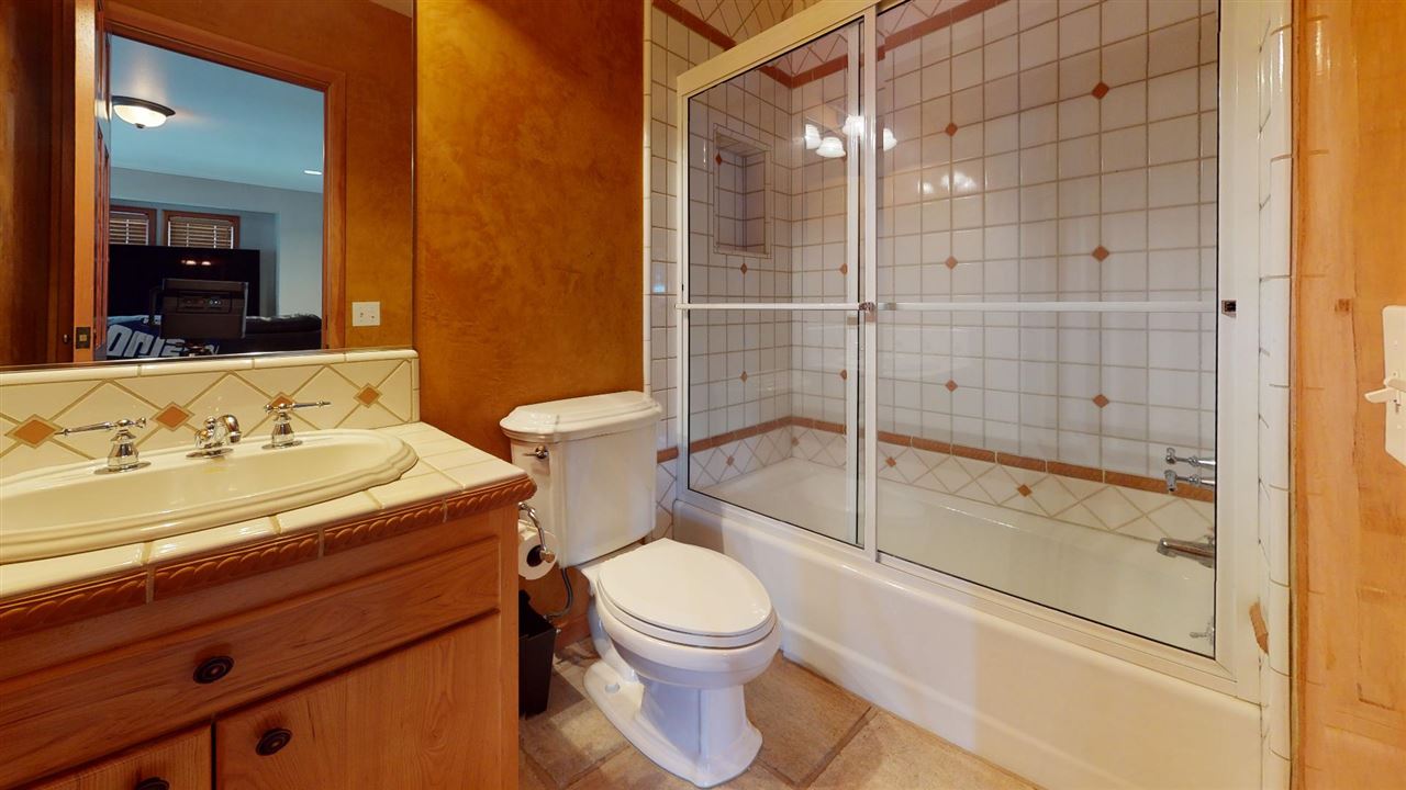 27 Wagon Road Mammoth Lakes, CA 93546 - Photo 20 of 28 Gallery Image 20
