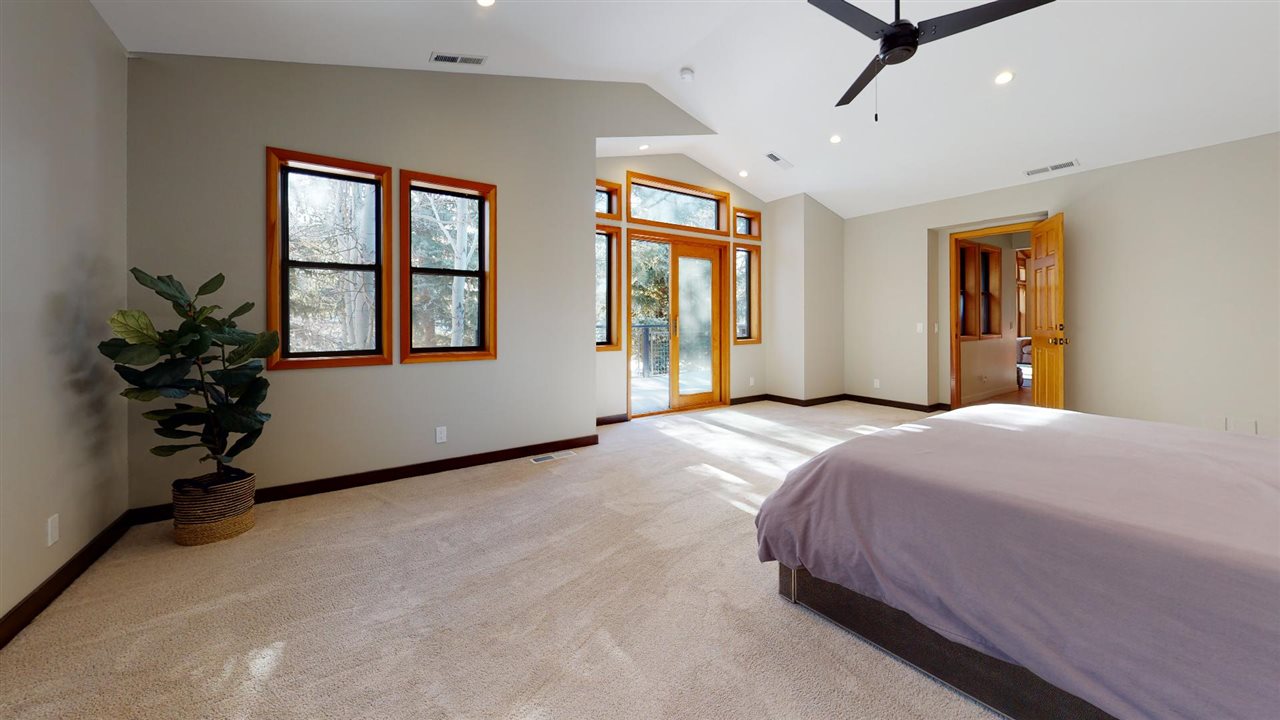 27 Wagon Road Mammoth Lakes, CA 93546 - Photo 10 of 28 Gallery Image 10