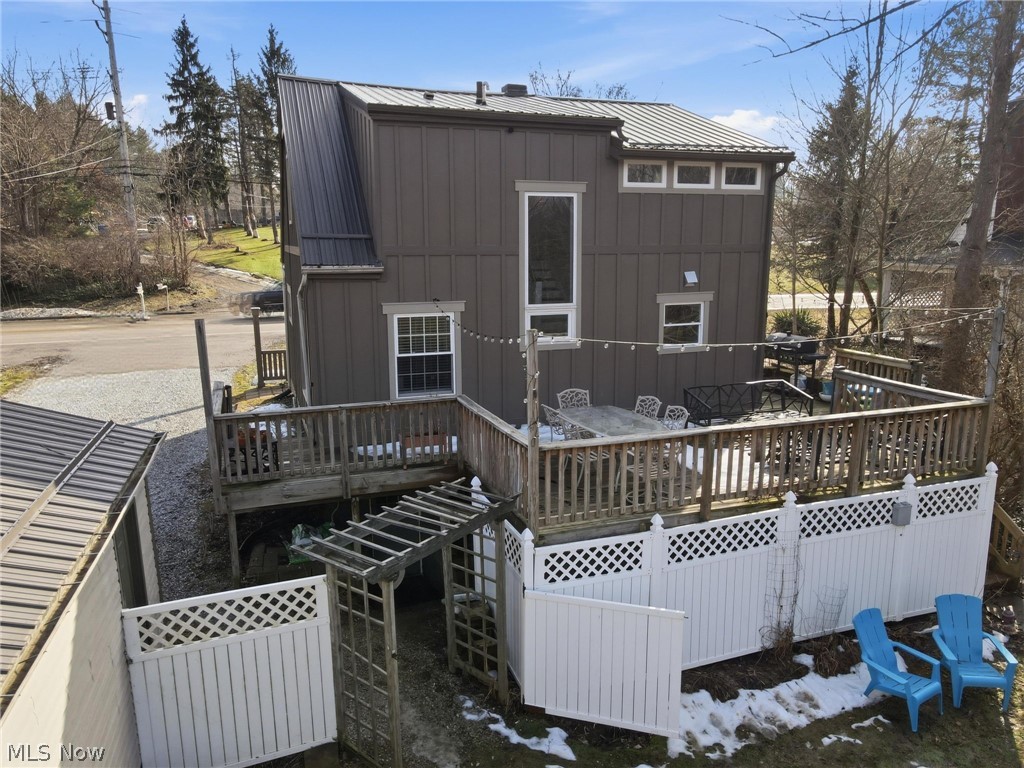 11028 Mayfield Road Chardon, OH 44024 - Photo 35 of 39