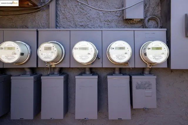 $1,200,000 | 2624 Sacramento Street, Berkeley, CA 94702