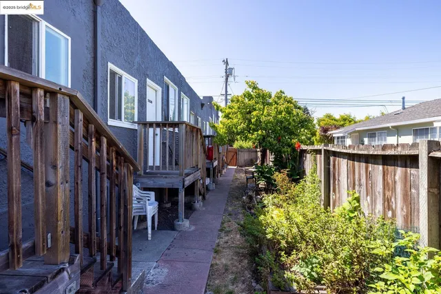 $1,200,000 | 2624 Sacramento Street, Berkeley, CA 94702