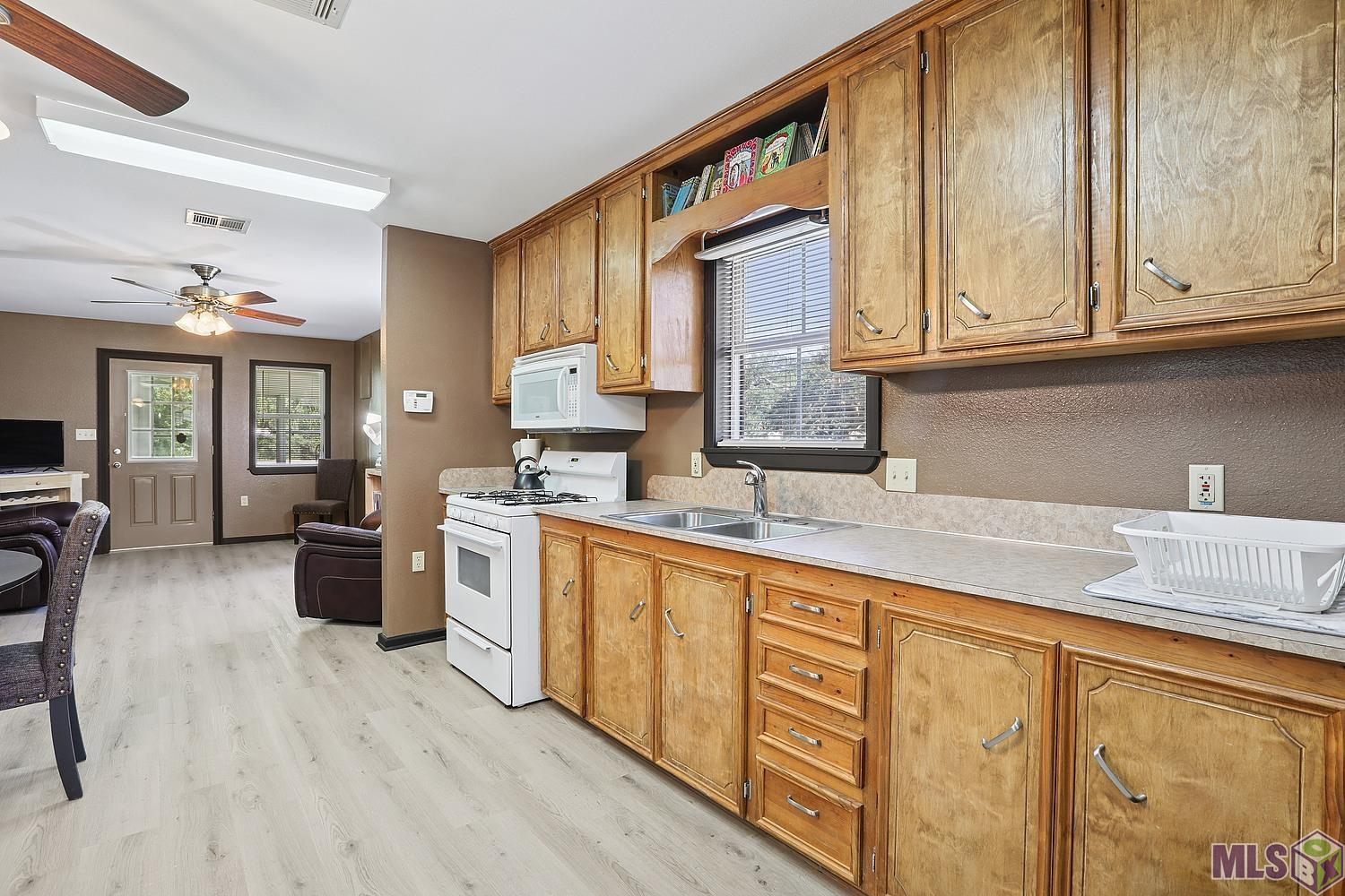 10757 Lovett Road Baton Rouge, LA 70818 - Photo 3 of 19
