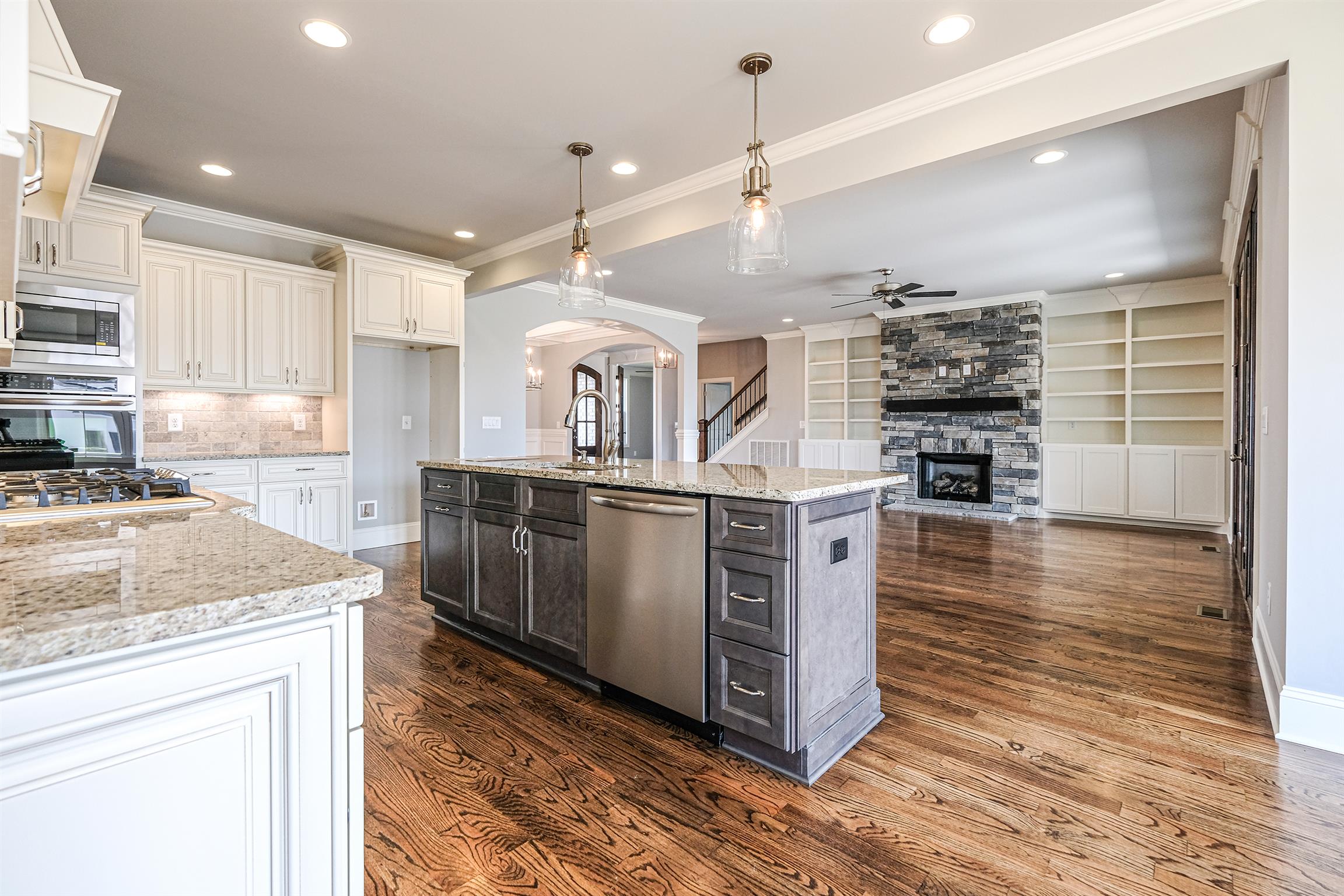 2047 Autumn Ridge Way Spring Hill, TN 37174 - Photo 7 of 29 Gallery Image 7