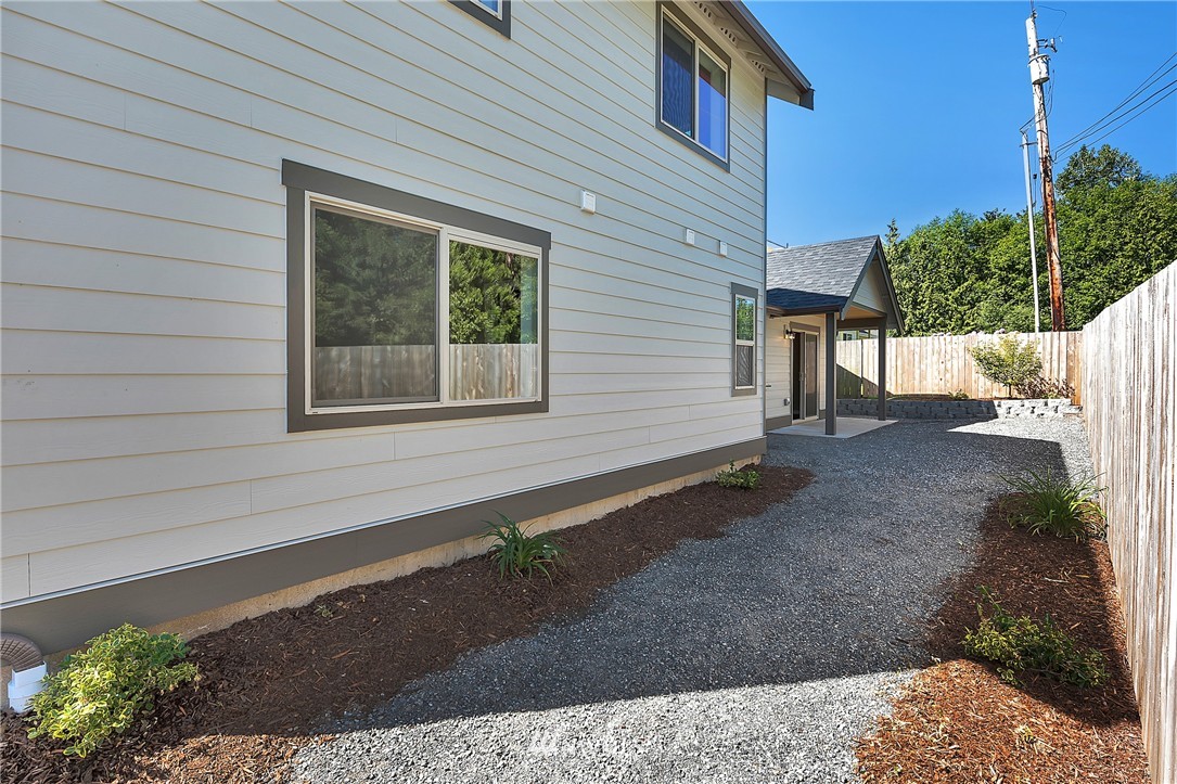 6147 Church Road Ferndale, WA 98248 - Photo 22 of 25 Gallery Image 22