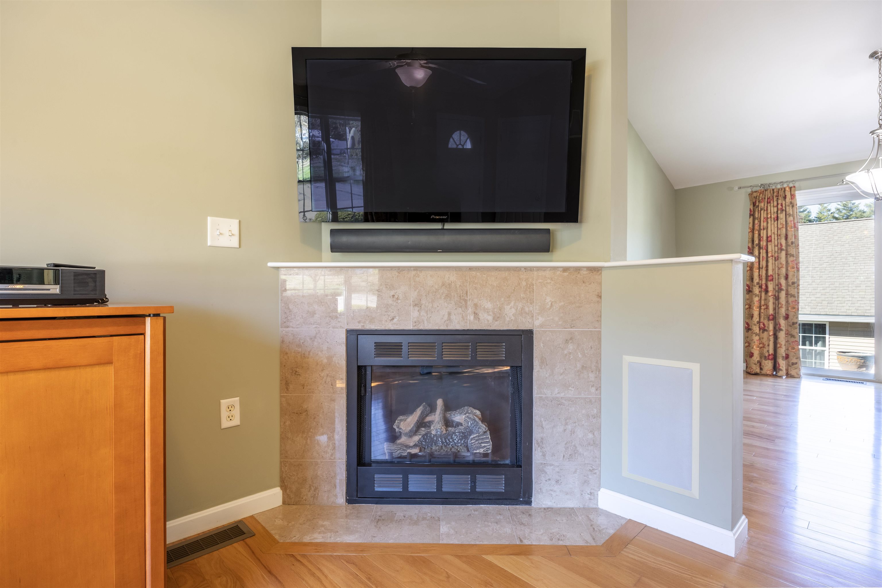 1 Beech Street Hooksett, NH 03106 - Photo 12 of 29