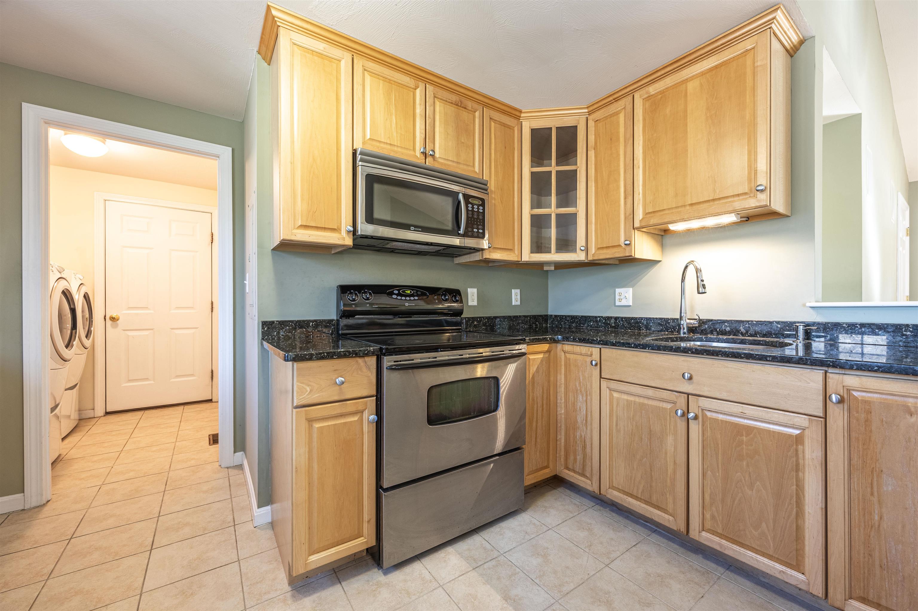 1 Beech Street Hooksett, NH 03106 - Photo 14 of 29