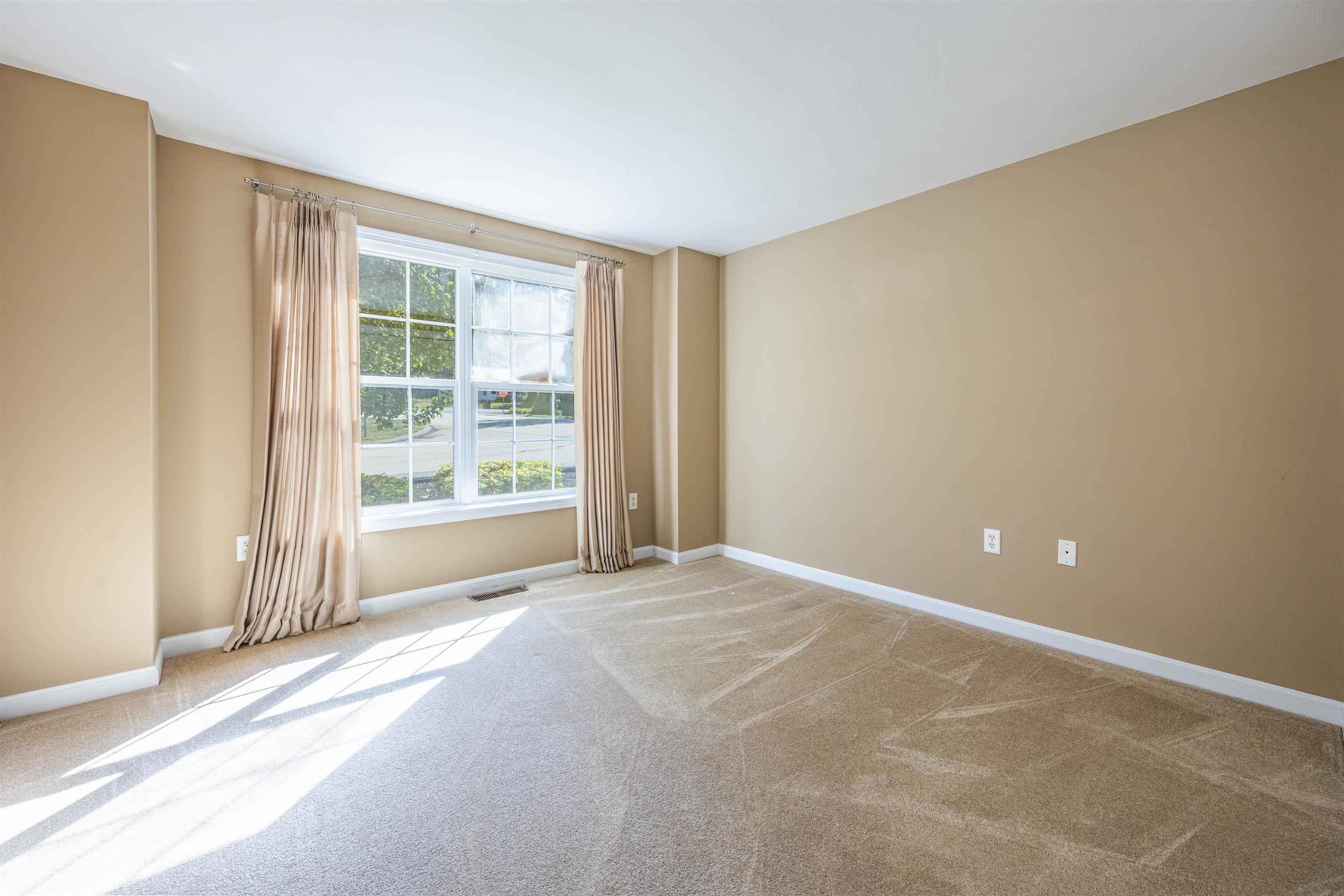 1 Beech Street Hooksett, NH 03106 - Photo 26 of 29