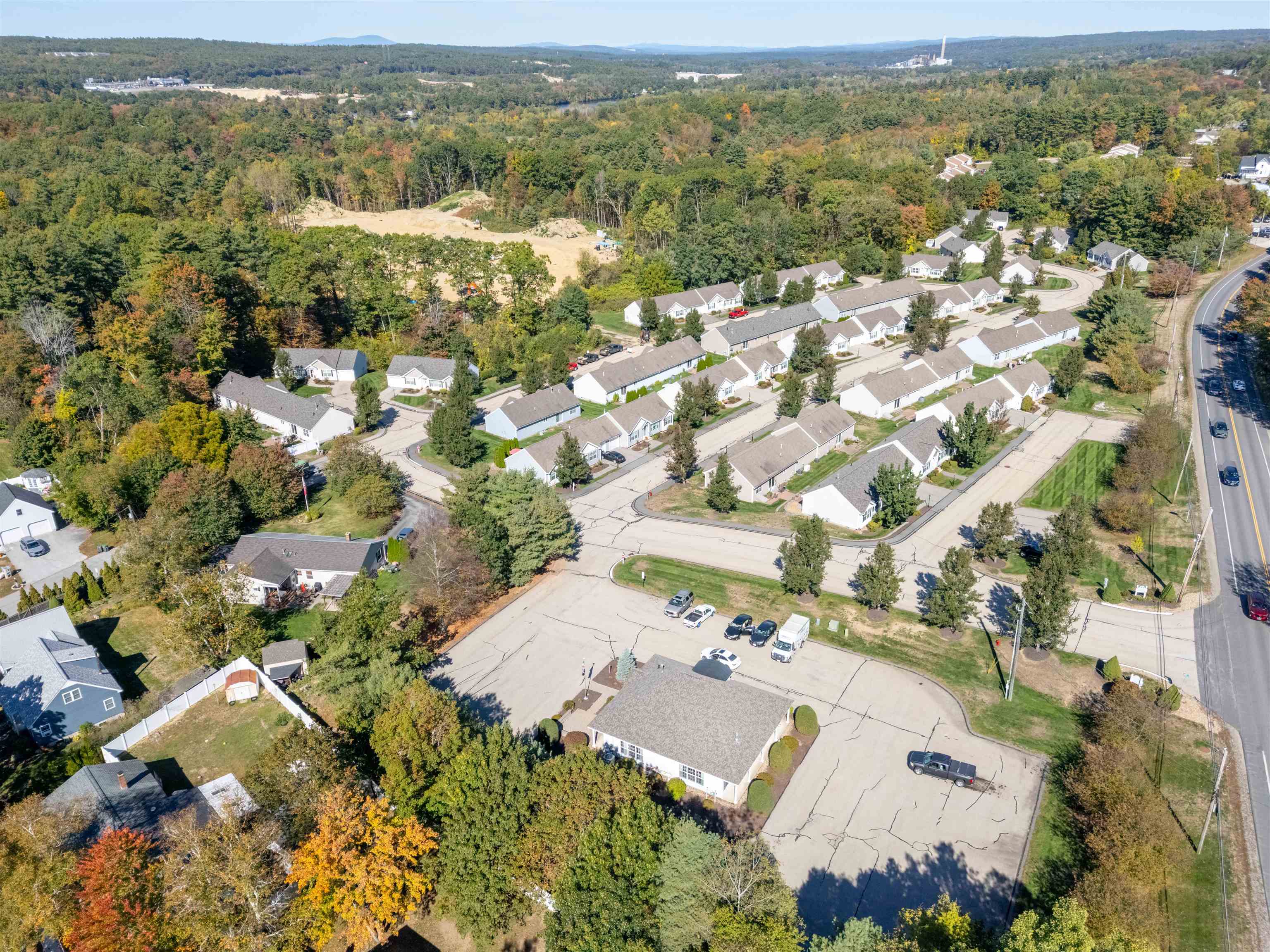 1 Beech Street Hooksett, NH 03106 - Photo 6 of 29