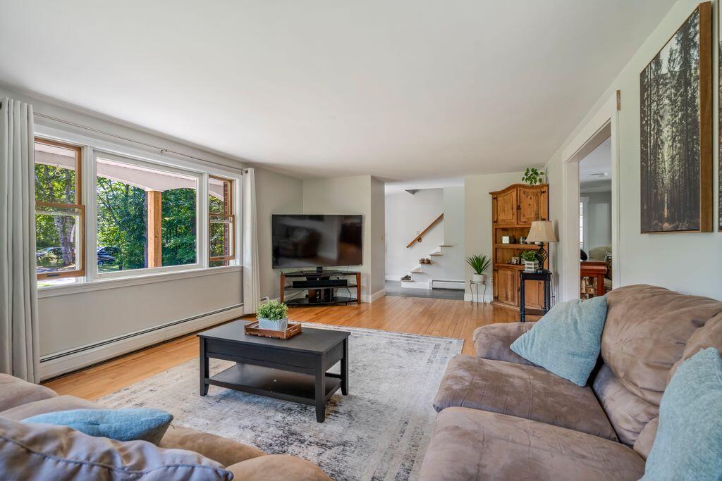 2 Oakledge Hills Road Raymond, ME 04071 - Photo 11 of 62 9_DSC09875