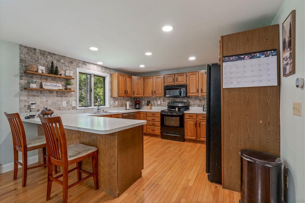 2 Oakledge Hills Road Raymond, ME 04071 - Photo 18 of 62 16_DSC09893