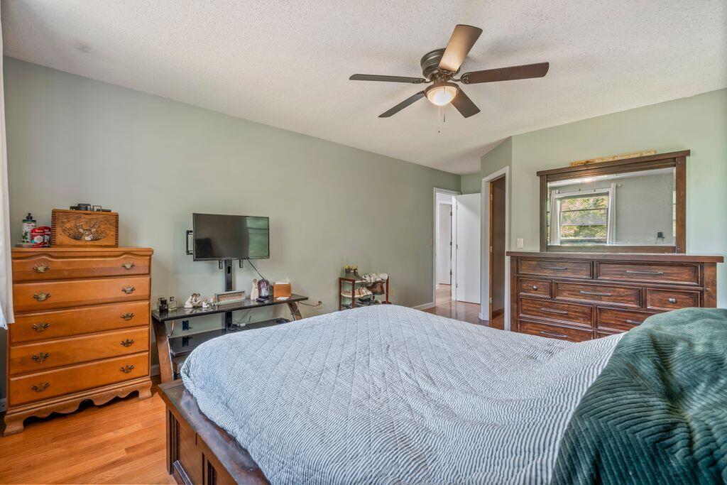 2 Oakledge Hills Road Raymond, ME 04071 - Photo 40 of 62 38_DSC00014