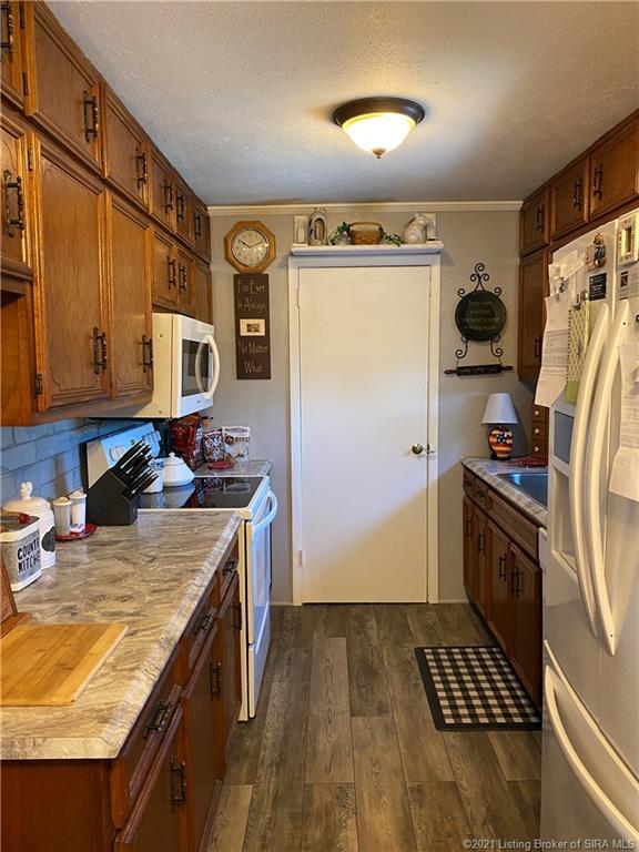 524 River Road Hanover, IN 47243 - Photo 6 of 18