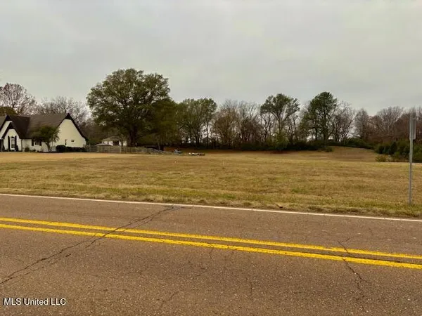 $90,000 | 2 C Us-51, Hernando, MS 38632