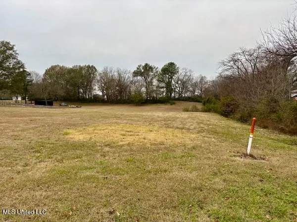 $90,000 | 2 C Us-51, Hernando, MS 38632