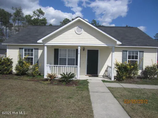 $1,995 | 720 Tabor Lane, Wilmington, NC 28405