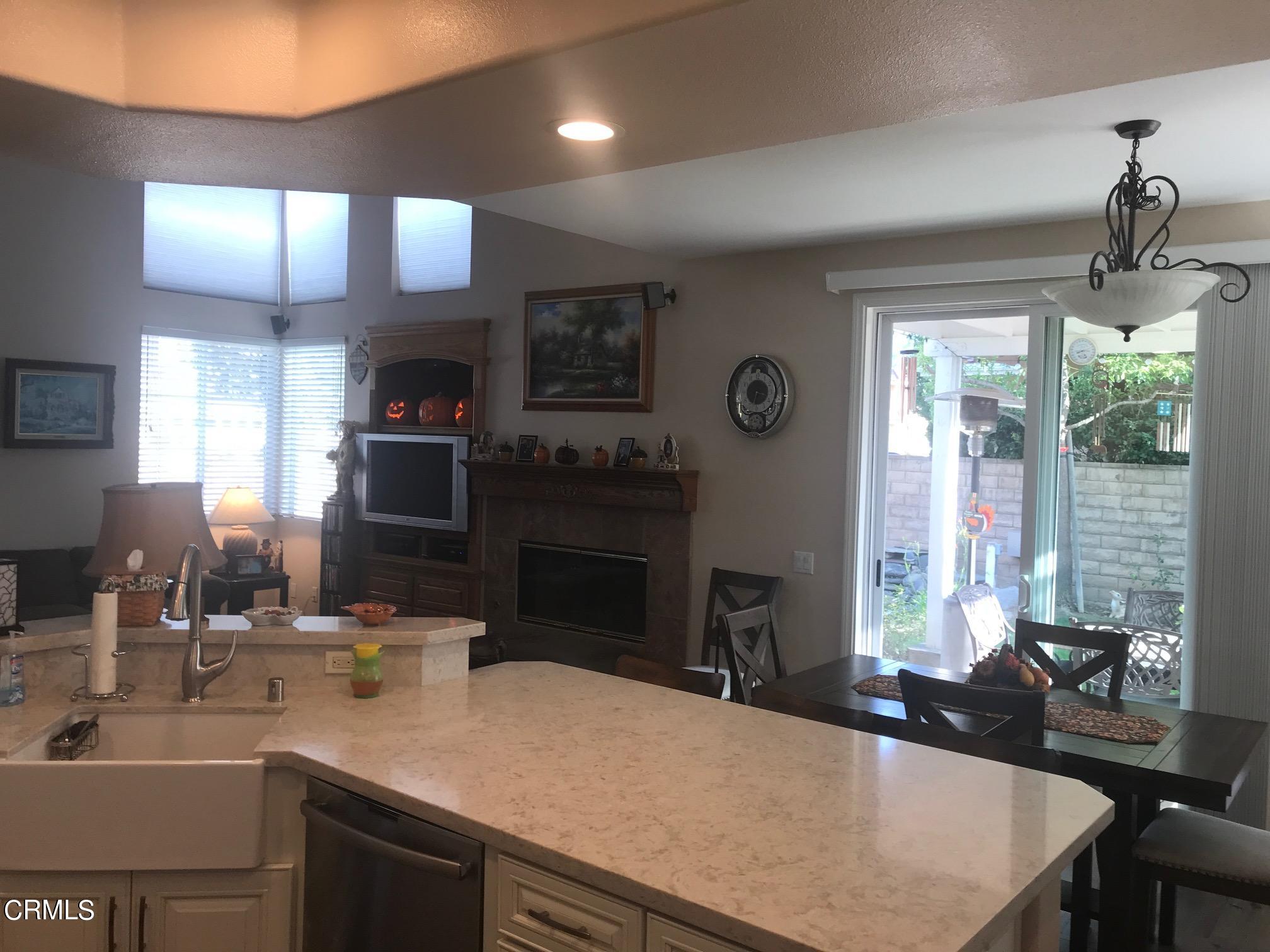 6190 Maple Court Simi Valley, CA 93063 - Photo 3 of 7 Maple Kitchen 2