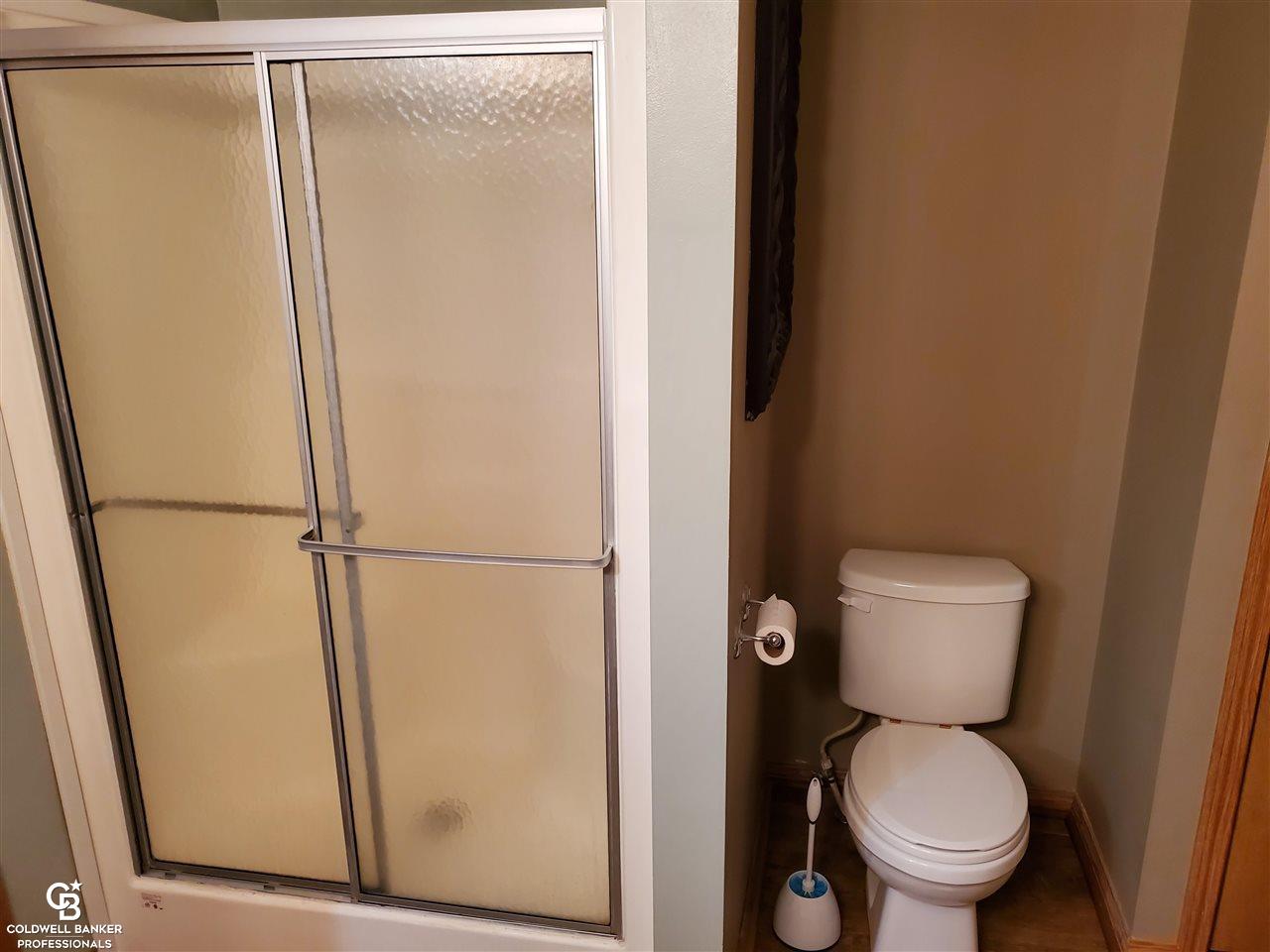 9290 Hill Road Goodells, MI 48027 - Photo 15 of 34 Master Bath View 2