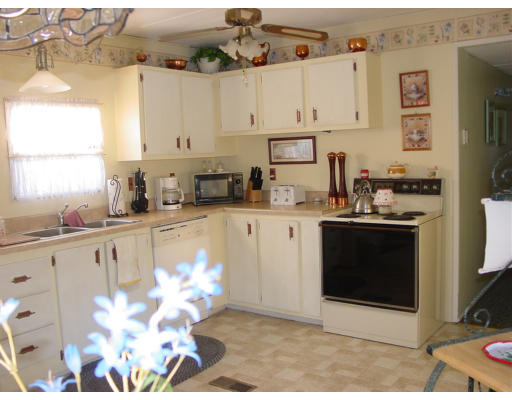 51 Monson Turnpike Road Ware, MA 01082 - Photo 4 of 7
