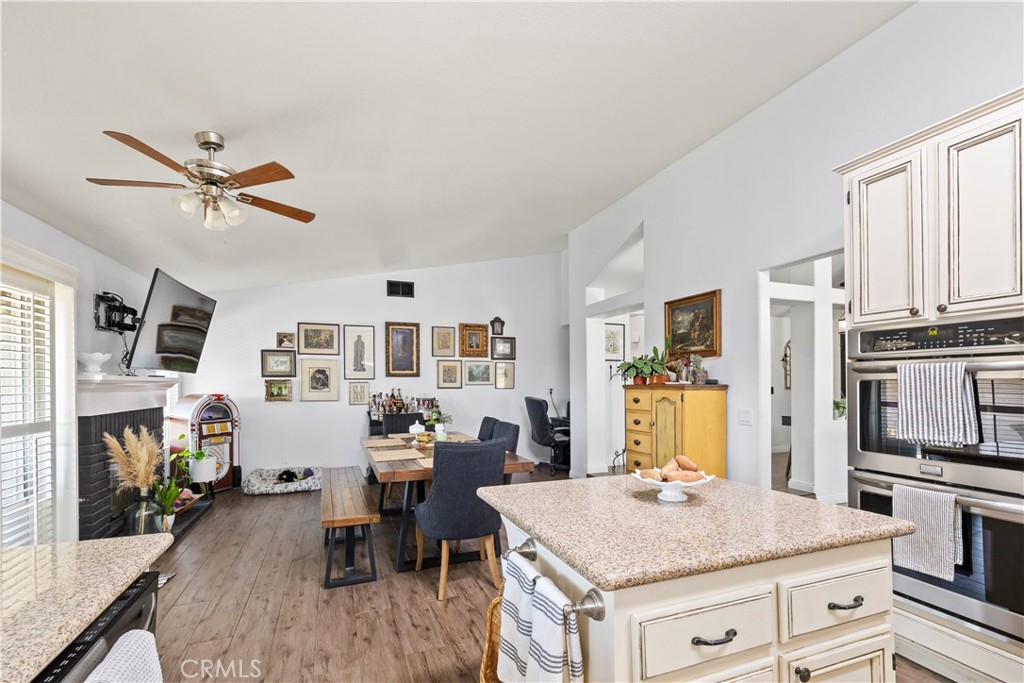 3906 North Flame Tree Avenue Rialto, CA 92377 - Photo 19 of 50