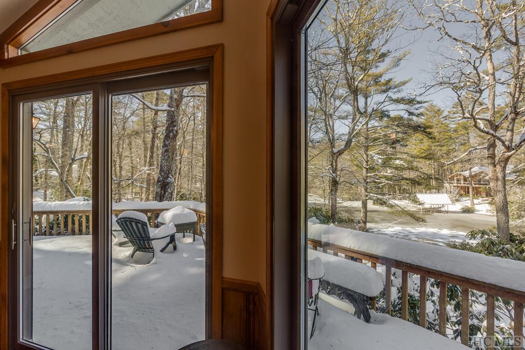805 Cobb Road Highlands, NC 28741 - Photo 12 of 40 Gallery Image 12