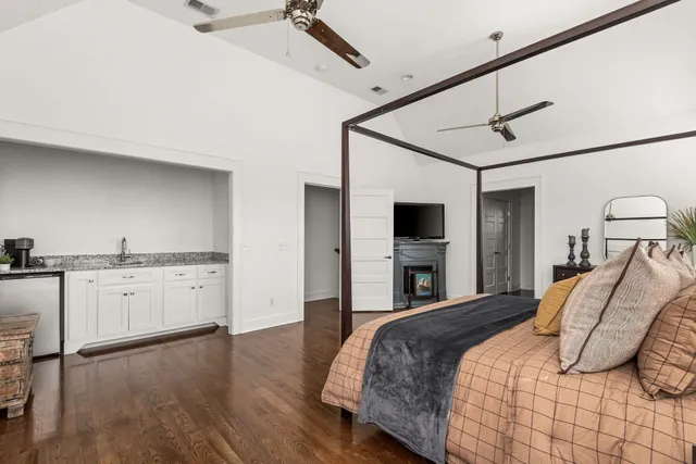 $849,900 | 1707 3rd Avenue North, Nashville, TN 37208