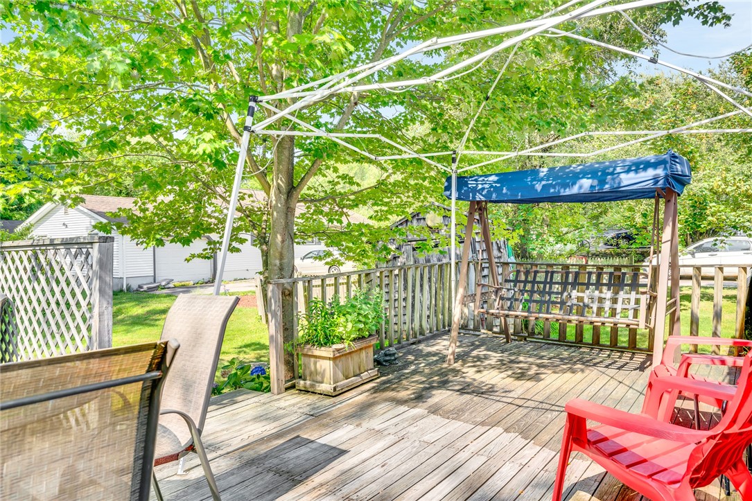 24 Schoolhouse Road Warren, RI 02885 - Photo 14 of 19 Gallery Image 14
