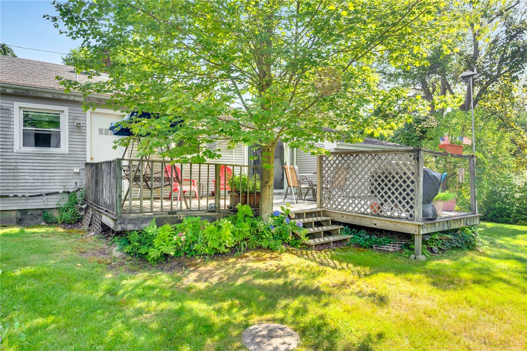 24 Schoolhouse Road Warren, RI 02885 - Photo 17 of 19 Gallery Image 17