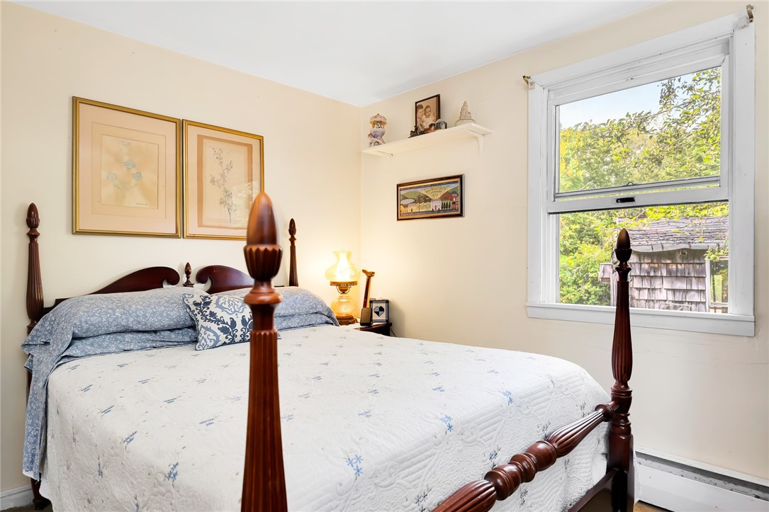 24 Schoolhouse Road Warren, RI 02885 - Photo 10 of 19 Gallery Image 10