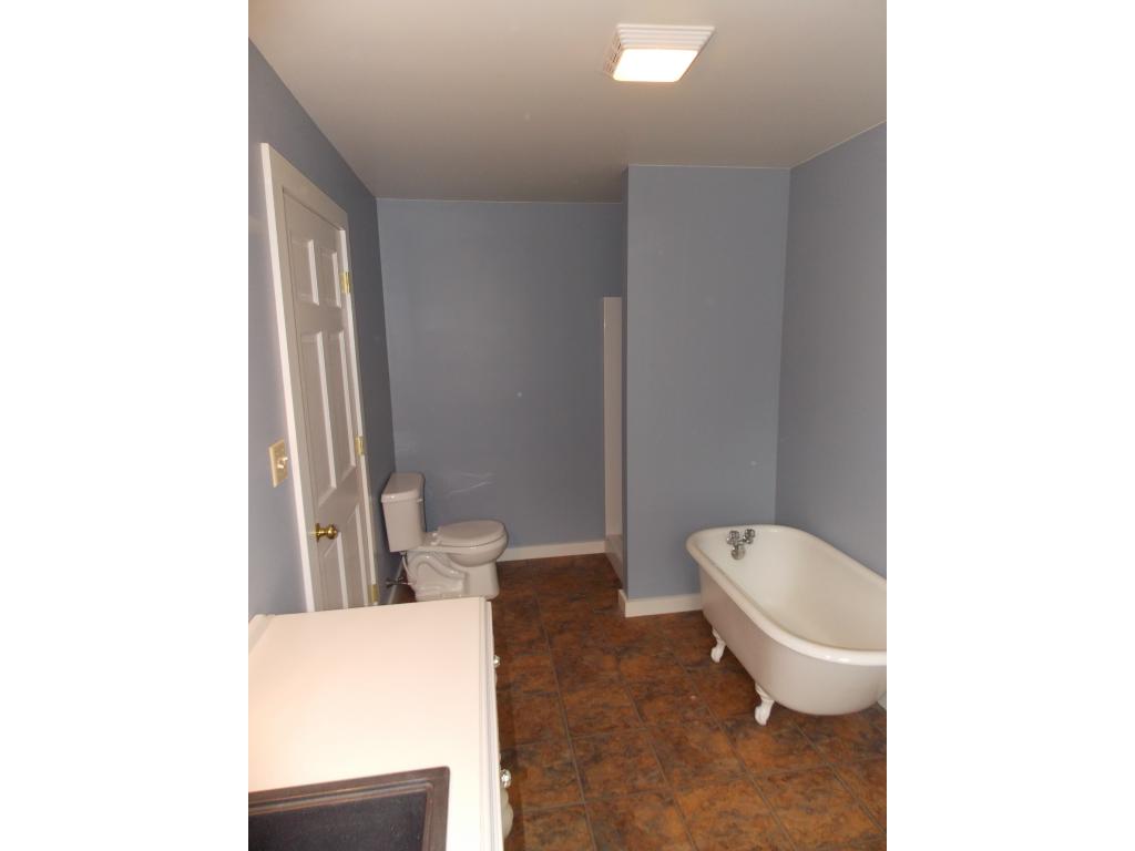 1724 South Albany Road Albany, VT 05827 - Photo 12 of 23