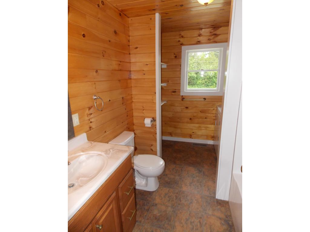 1724 South Albany Road Albany, VT 05827 - Photo 14 of 23