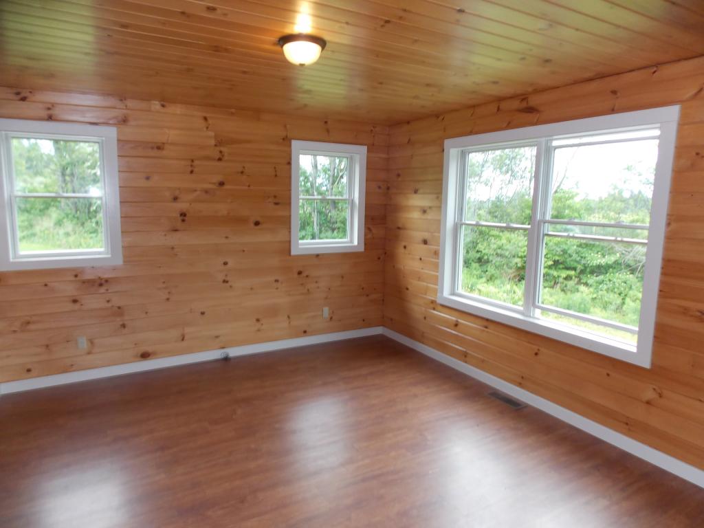 1724 South Albany Road Albany, VT 05827 - Photo 10 of 23