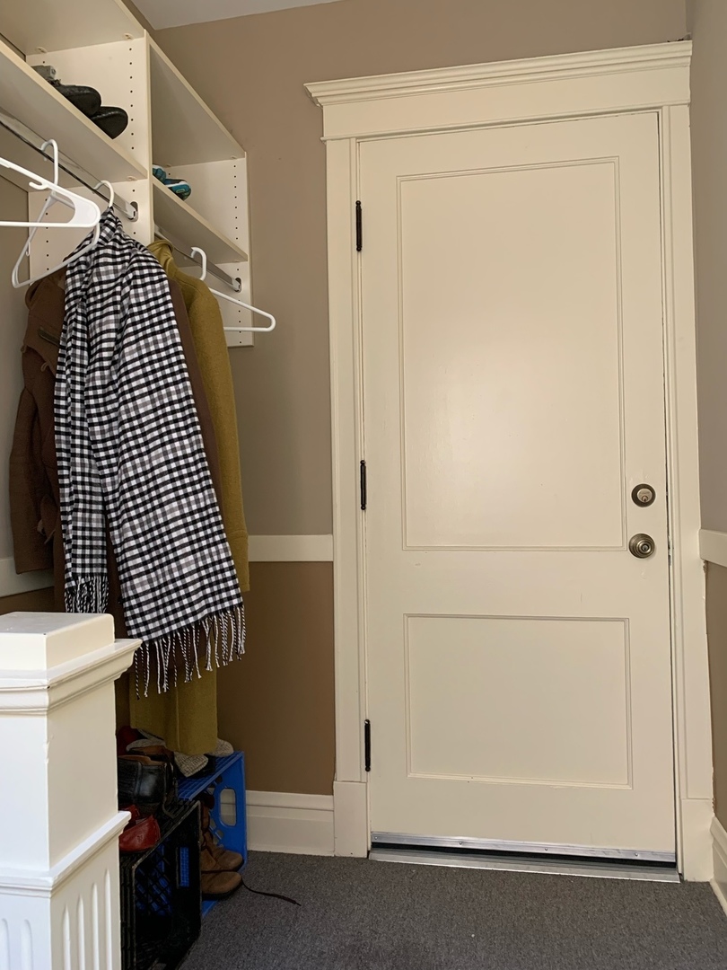 2315 West Thomas Street, Unit 3F Chicago, IL 60622 - Photo 2 of 12