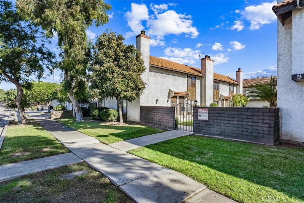 855 North Lemon Street, Unit 2 Orange, CA 92867 - Photo 1 of 1 a garden view with a seating space