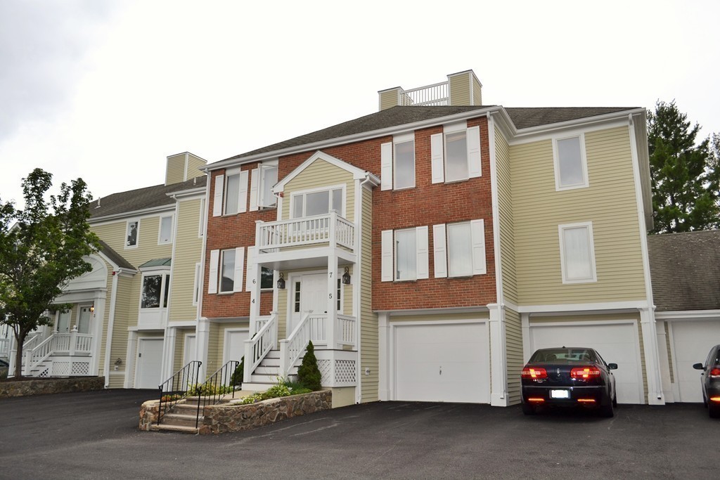 7 Abington Road, Unit 7 Danvers, MA 01923 - Photo 2 of 15 Gallery Image 2