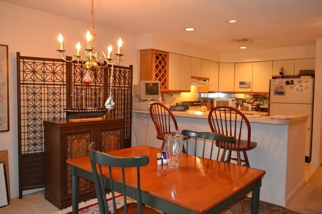 7 Abington Road, Unit 7 Danvers, MA 01923 - Photo 4 of 15 Gallery Image 4