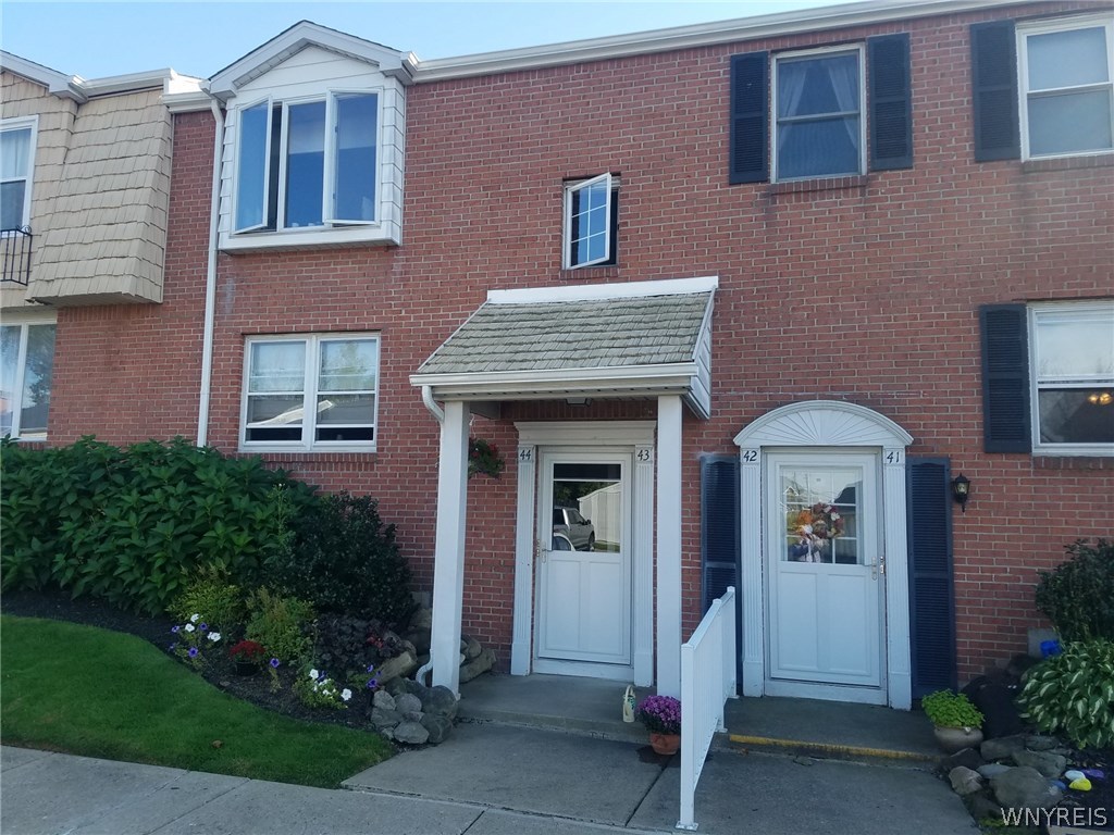 3905 Bowen Road, Unit 43 Lancaster, NY 14086 - Photo 1 of 1 Gallery Image 1