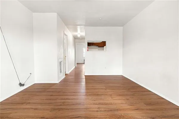 $875 | 8415 Airline Drive, Unit B19, Metairie, LA 70003