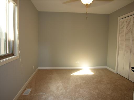 24 Mineola Road, Unit 24 Fox Lake, IL 60020 - Photo 8 of 14