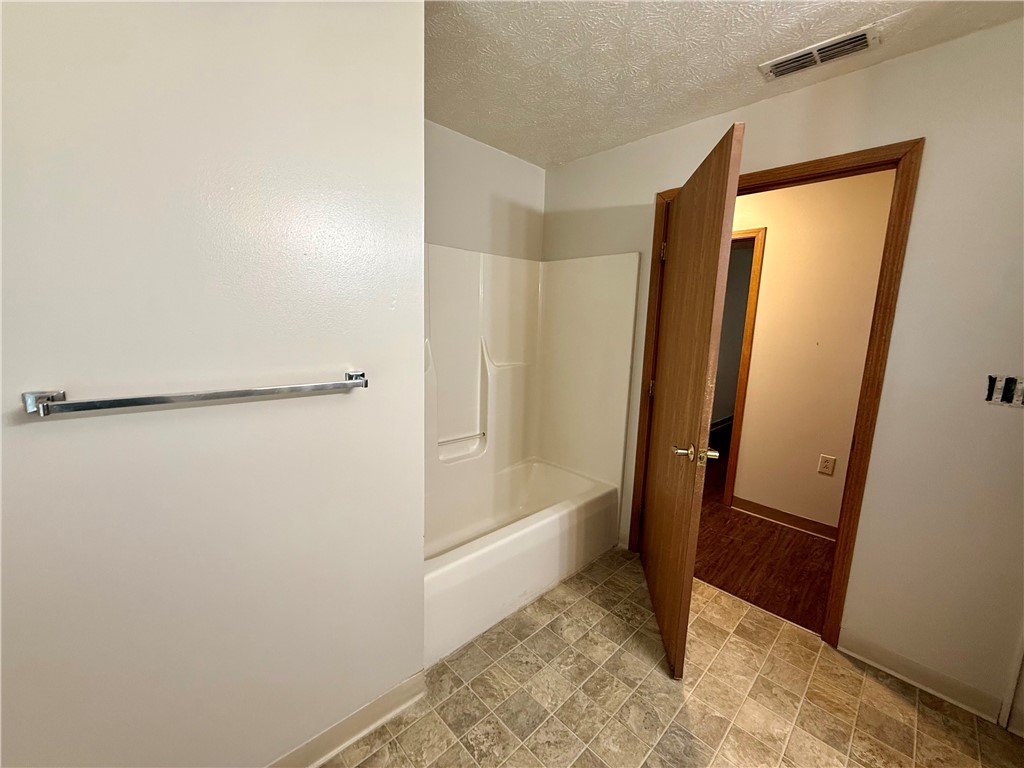 3435 Marshall Road Dayton, OH 45429 - Photo 11 of 94